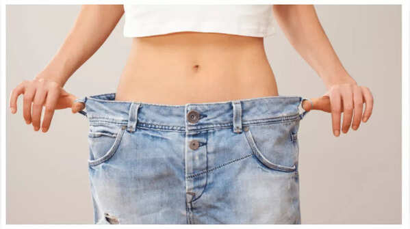 Quản lý cân nặng kết hợp với lối sống lành mạnh chính là nền tảng giúp bạn duy trì năng lượng, sự dẻo dai và sức khỏe khi bước vào tuổi trung niên.