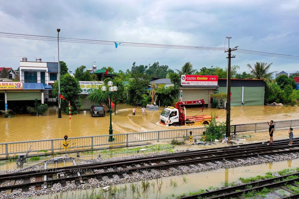 Tình trạng ngập lụt đang diễn ra tại Thái Nguyên. Ảnh: CTV