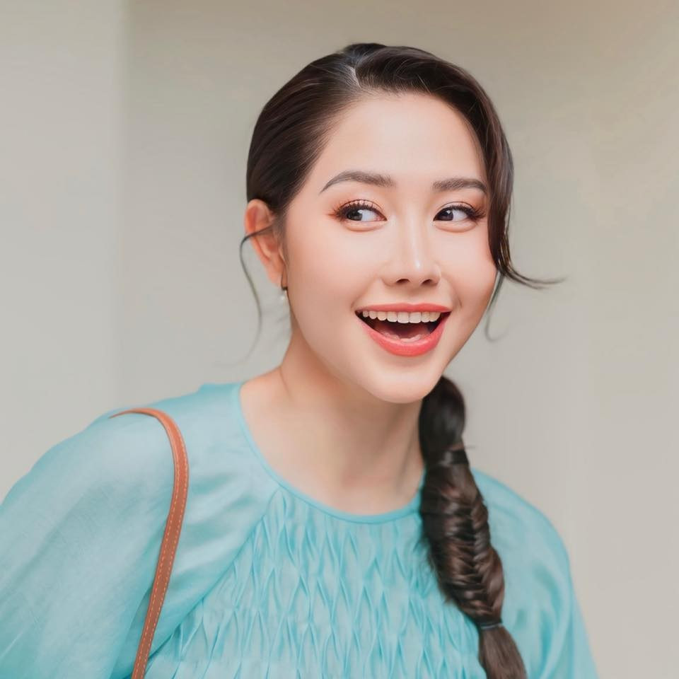 Nữ diễn viên 3 lần sửa mũi hỏng nay nhan sắc amp;#34;lên hươngamp;#34; tuổi 35 - 12