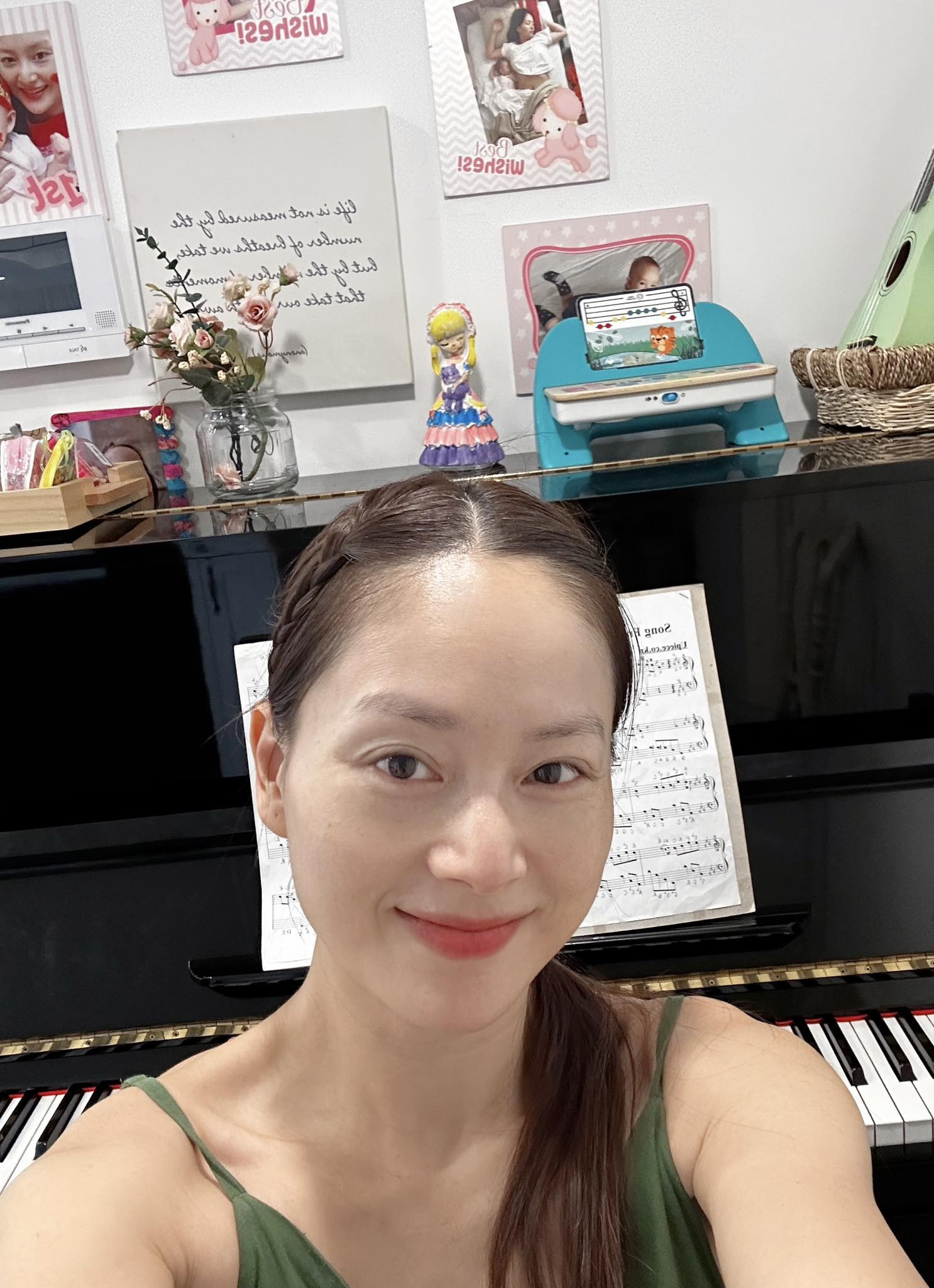Lan Phương tìm đến gym, khiêu vũ và piano để cân bằng cuộc sống. 