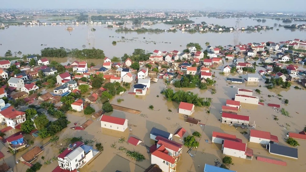 Toàn cảnh trận lũ phía Bắc: Nước đã về sông nhưng cuộc sống thì... - 3