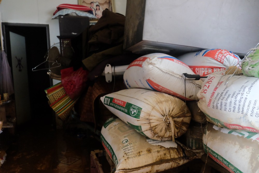 Toàn cảnh trận lũ phía Bắc: Nước đã về sông nhưng cuộc sống thì... - 13