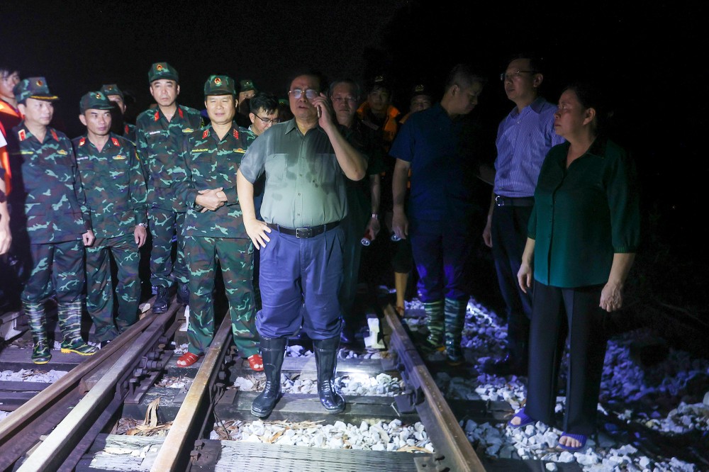 Toàn cảnh trận lũ phía Bắc: Nước đã về sông nhưng cuộc sống thì... - 9