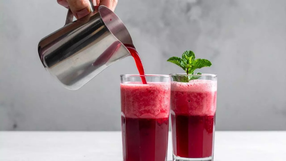 Nước ép củ dền là loại đồ uống giàu dinh dưỡng nhưng thường ít được chú ý, nhưng lại tốt cho gan.