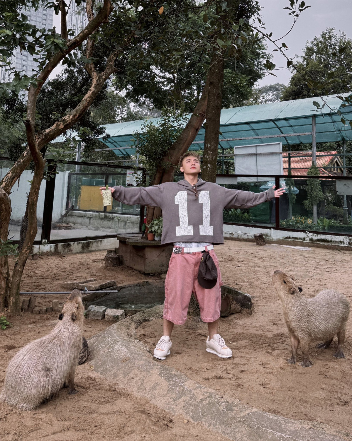 Sơn Tùng M-TP khiến mạng xã hội amp;#39;bùng nổamp;#39; khi check-in ở Thảo Cầm Viên - 5