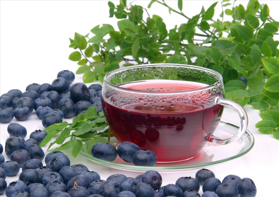 Trà nam việt quất hỗ trợ sức khỏe đường tiết niệu.