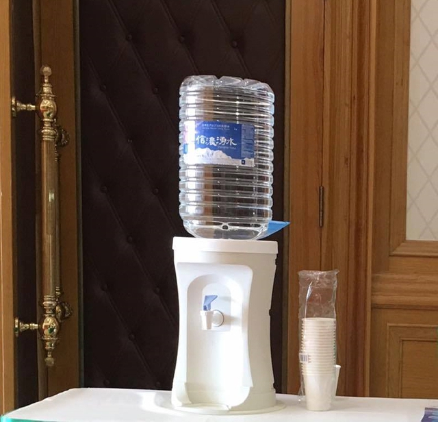 Nên đặt cây nước ở những nơi thoáng đãng, sạch sẽ.