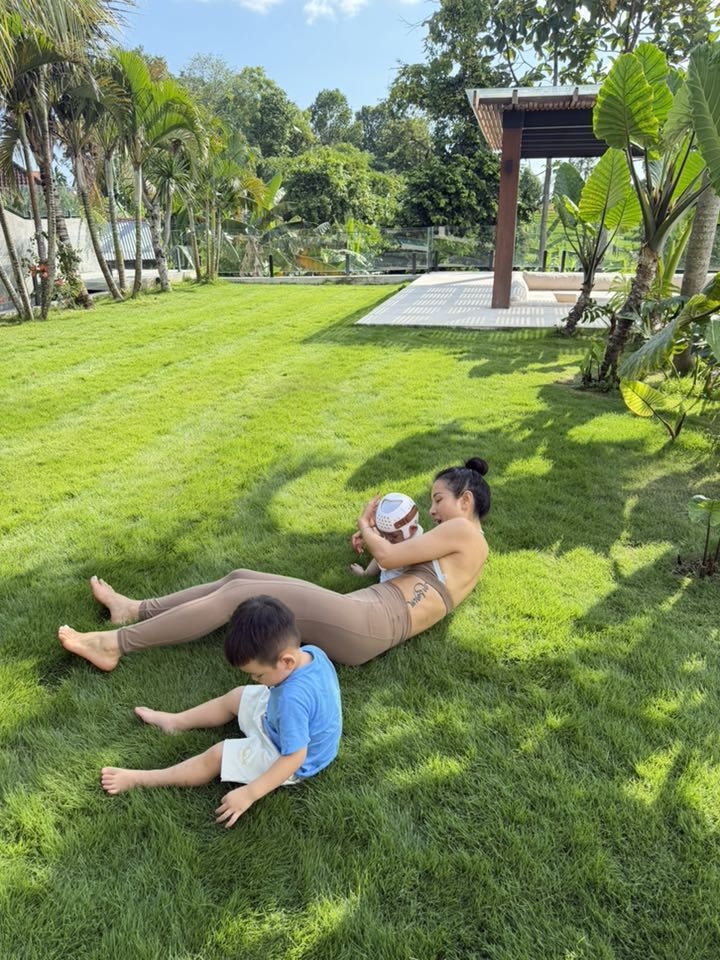 Phương Trinh Jolie - Lý Bình đưa các con đi nghỉ dưỡng Bali - 3