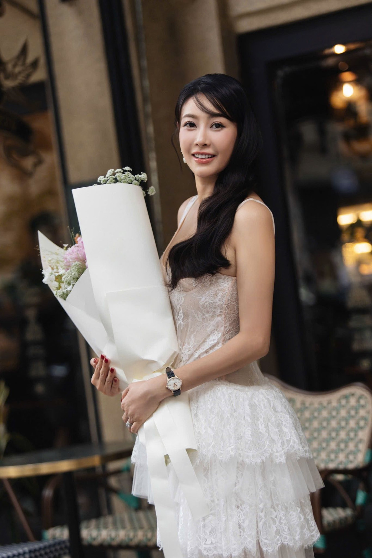 Hoa hậu Hà Kiều Anh rạng rỡ, trẻ trung ngỡ ngàng ở tuổi U50 - 7