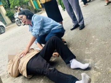 Trên đường đi họp, Giám đốc bệnh viện dừng xe khẩn cấp cứu người bị tai nạn