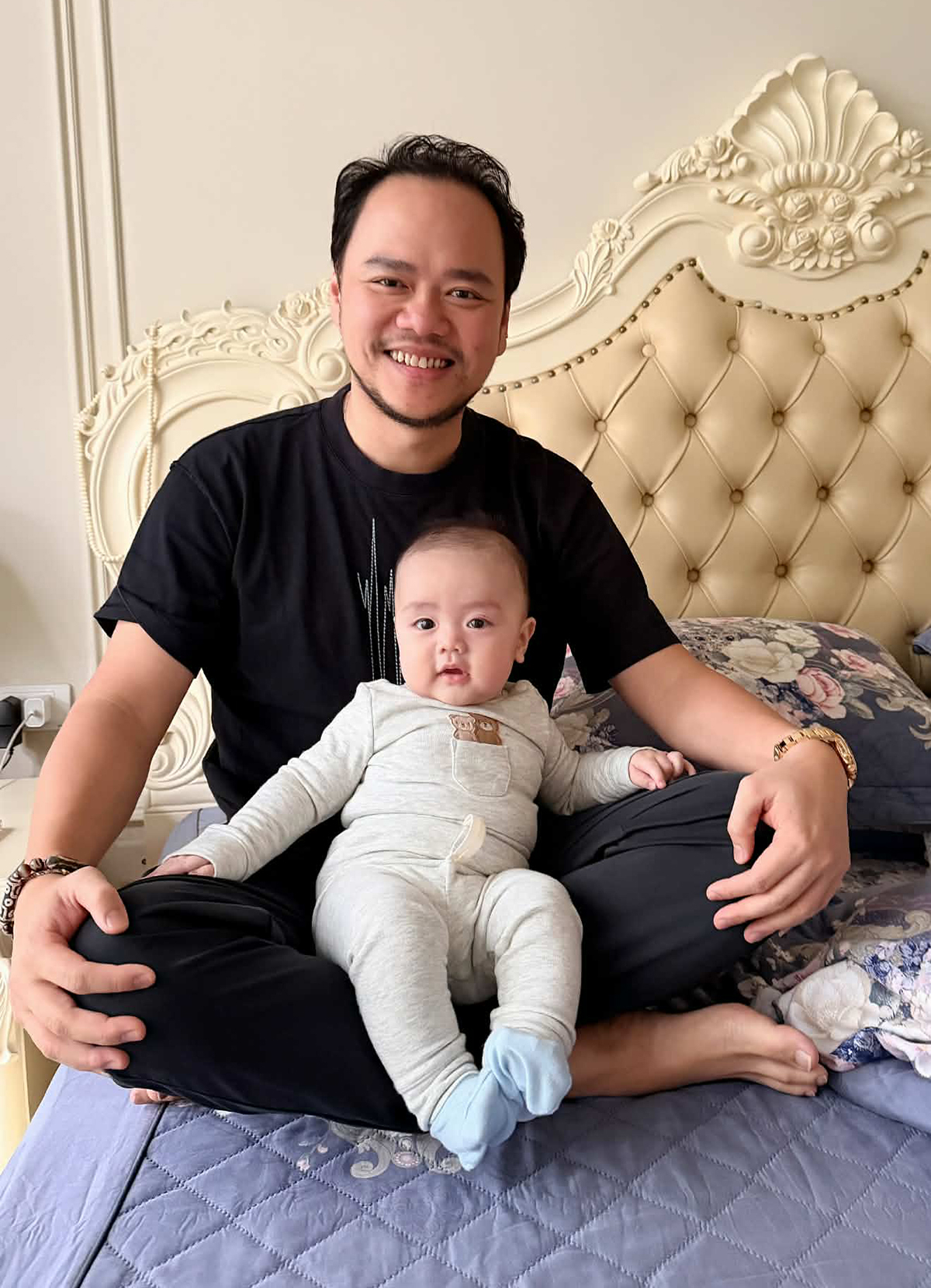 Con thứ ba kháu khỉnh của Trang Nhung và chồng đạo diễn - 9