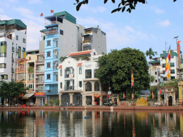 Chuyện lạ ở ngôi làng Hà Nội: Không ai gọi "bố", 49 tuổi đồng loạt lên bô lão