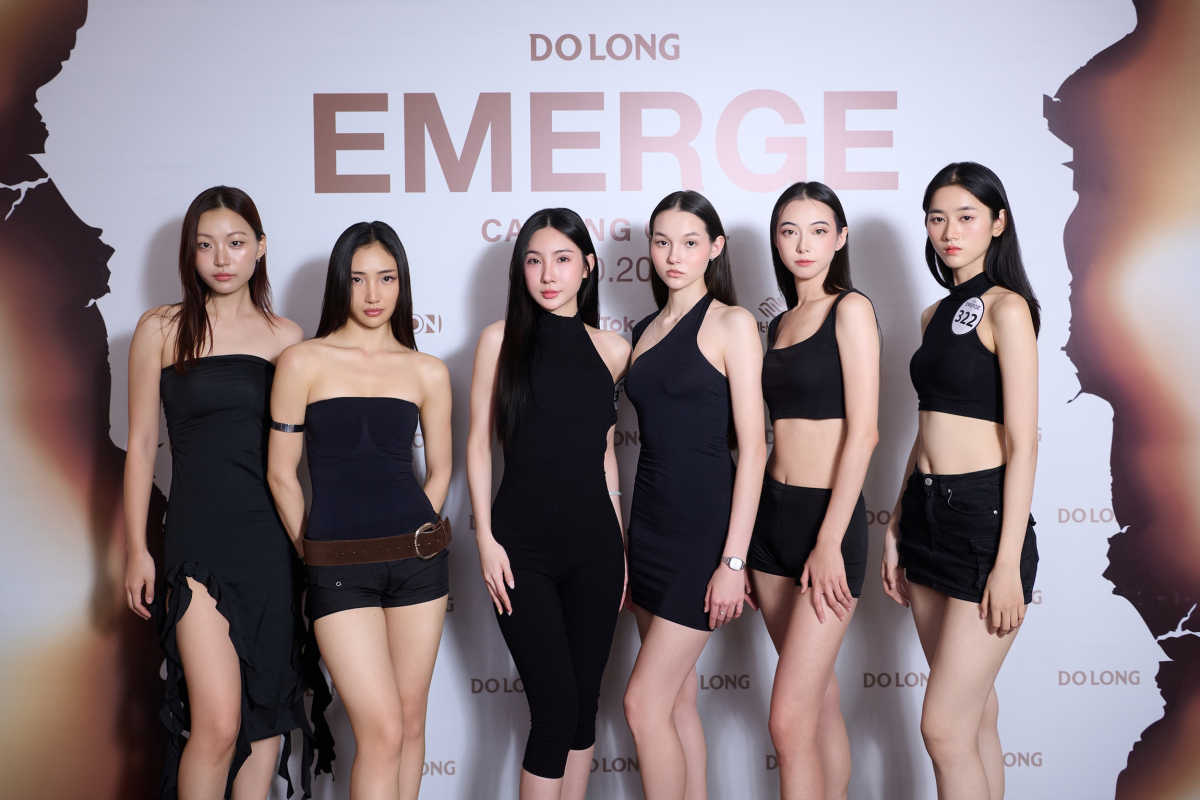 Với mẫu nữ, NTK Đỗ Long đặt tiêu chí chiều cao 1,7 m trở lên, thân hình cân đối, gương mặt sáng và phong thái high fashion chuyên nghiệp. Trong khi đó, mẫu nam cần cao từ 1,8 m, ưa nhìn, hình thể săn chắc, phong thái tự tin và kỹ năng catwalk tốt.