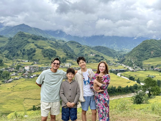 Với Đan Lê, niềm hạnh phúc lớn nhất là được đồng hành cùng hai con trai trên mọi chặng hành trình.