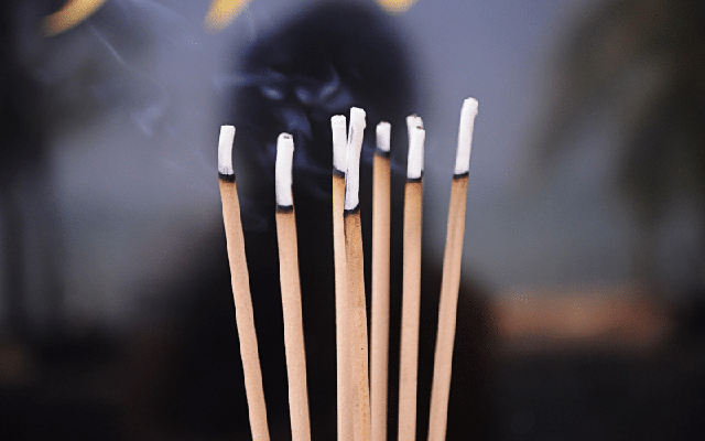 Thắp 7 nén hương được gọi là Bắc Đẩu Thất Tinh Hương.