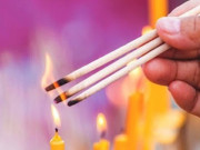 Tin tức - Nên thắp bao nhiêu nén hương trên ban thờ Thần tài - Thổ địa, lý do hết sức cẩn trọng khi thắp 7 và 9 nén hương