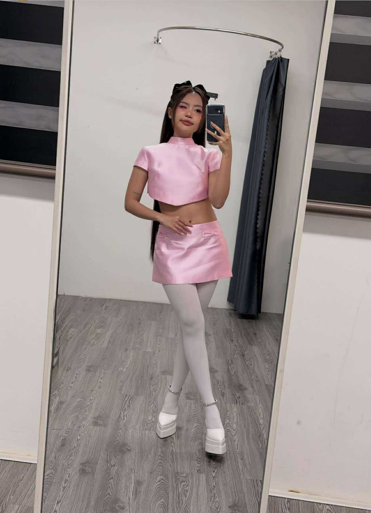 Không còn amp;#34;chị Bảyamp;#34; ngoan hiền, Phương Mỹ Chi nay khiến netizen ngỡ ngàng - 2