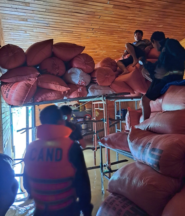 Các địa điểm sơ tán là nhà văn hóa cộng đồng, trường học và những ngôi nhà cao tầng trong khu vực an toàn.