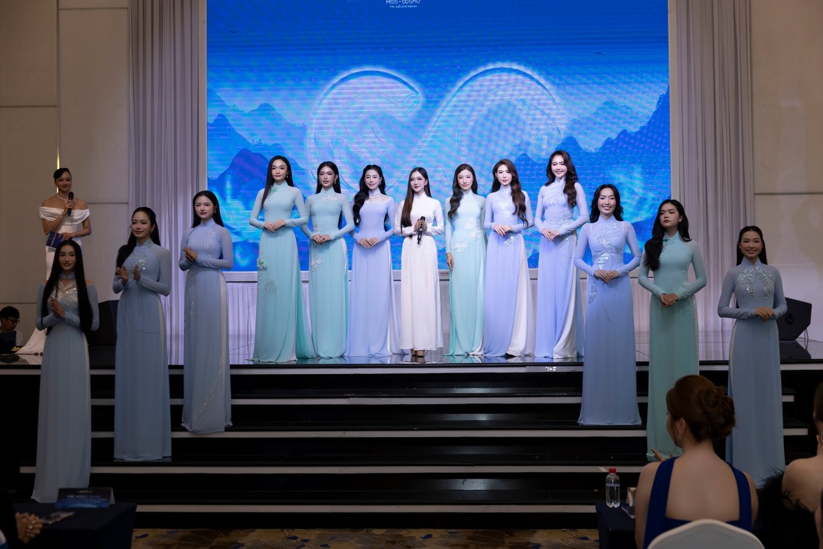 img src/upload/4-2025/images/2025-11-03/1762138482-miss-cosmo-tp-hcm-20263-3002-width1200height800.png width660 /