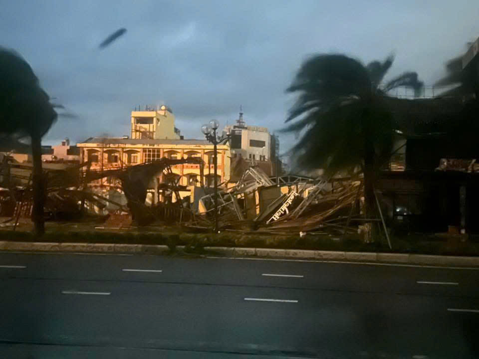 Bão số 13 Kalmaegi: Những thiệt hại nặng nề ở Gia Lai, Đắk Lắk - 11