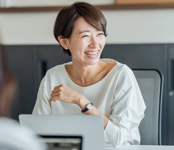 Tôi chọn sống một mình, sống hạnh phúc với chính mình, thay vì tiếp tục giam mình trong đau khổ. Hóa ra, tự do là món quà quý nhất của tuổi nghỉ hưu. Ảnh minh họa