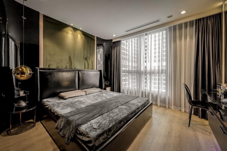 Phòng ngủ với nội thất và vật trang trí vô cùng ăn ý.