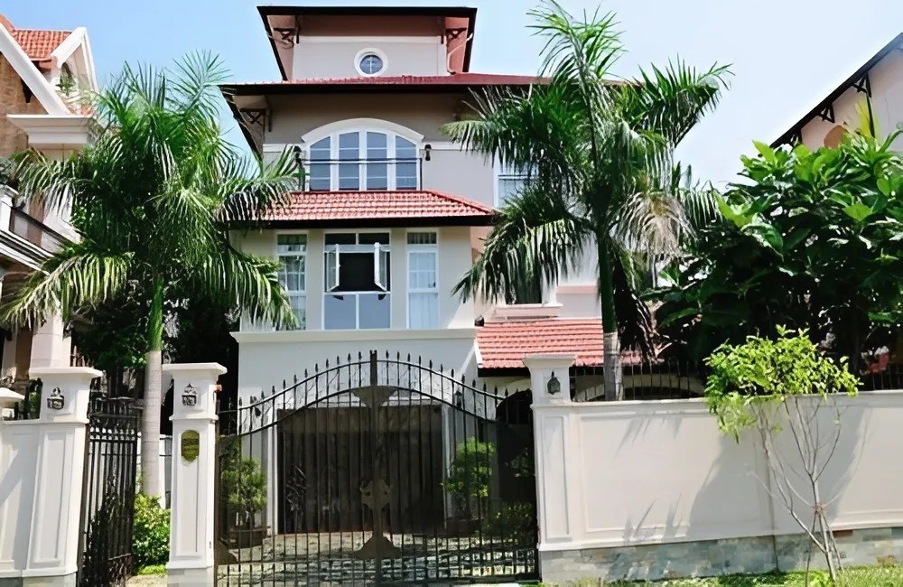 Bên trong biệt thự 800m2 của amp;#34;nữ hoàng ảnh lịchamp;#34; Hiền Mai - 4