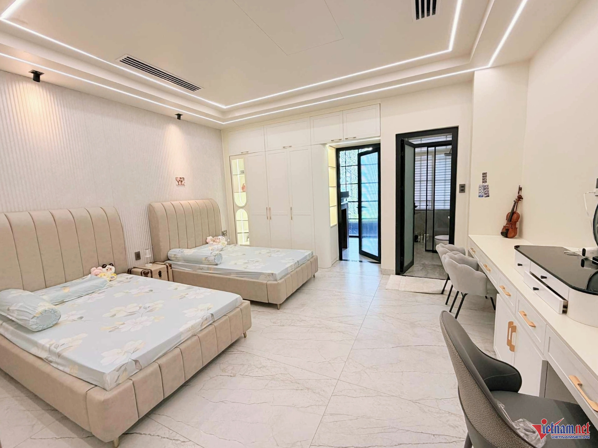 Nhà phố 5 tầng giá hàng chục tỷ càng ngắm càng mê của ca sĩ Quách Thành Danh - 9