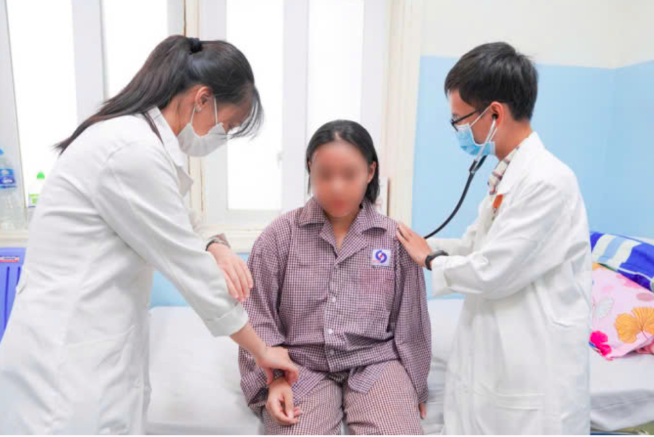 Một thai phụ được cứu sống sau biến chứng nguy kịch do nhiễm cúm A tại Bệnh viện Nhân dân Gia Định, TPHCM vào cuối năm 2024. Ảnh: BVCC
