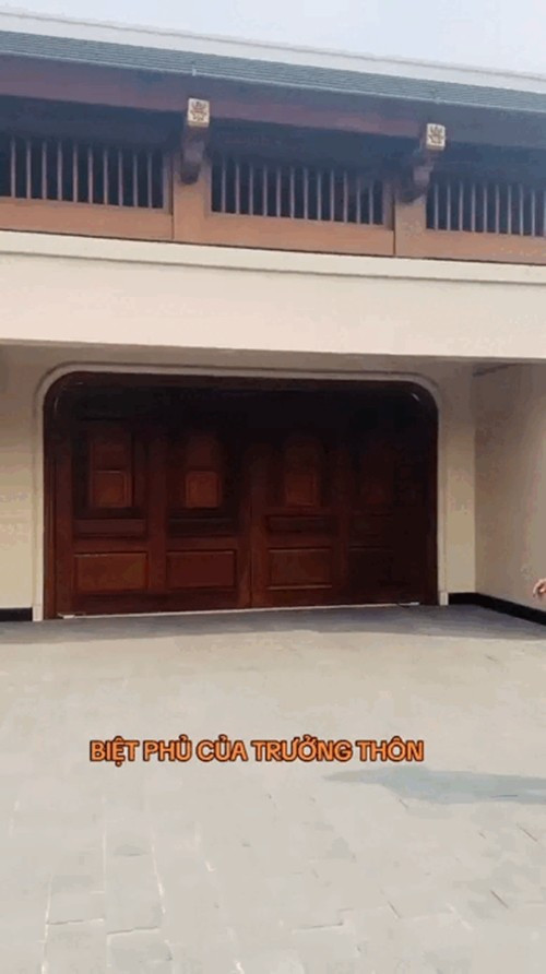 Cận cảnh biệt thự đồ sộ của trưởng thôn trẻ amp;#34;giàu nhất Việt Namamp;#34; - 3