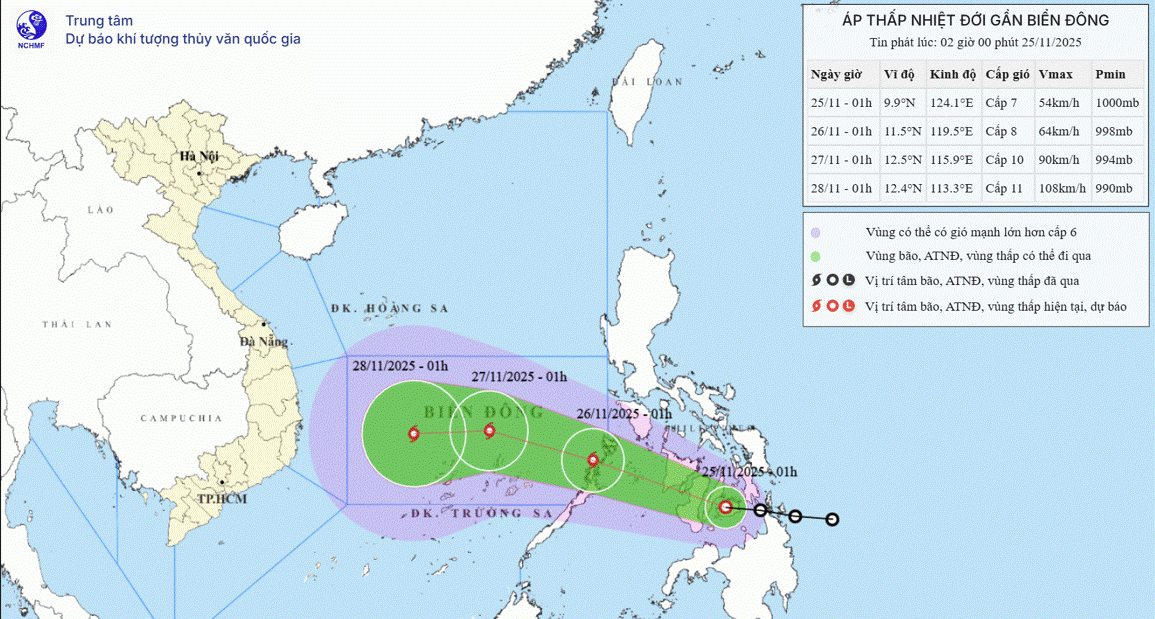 Bão số 15 khi vào Biển Đông được dự báo sẽ mạnh lên.