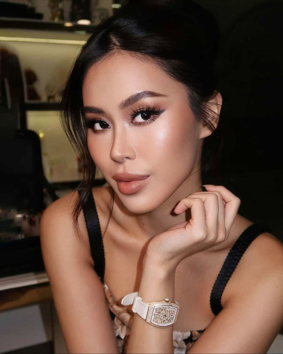 Ở một event gần đây, CEO 28 tuổi tiếp tục khoe món phụ kiện mới trong bộ sưu tập xa xỉ.