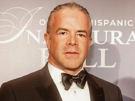 Chủ tịch Miss Universe bị truy tố tội buôn ma túy, nhiên liệu và vũ khí