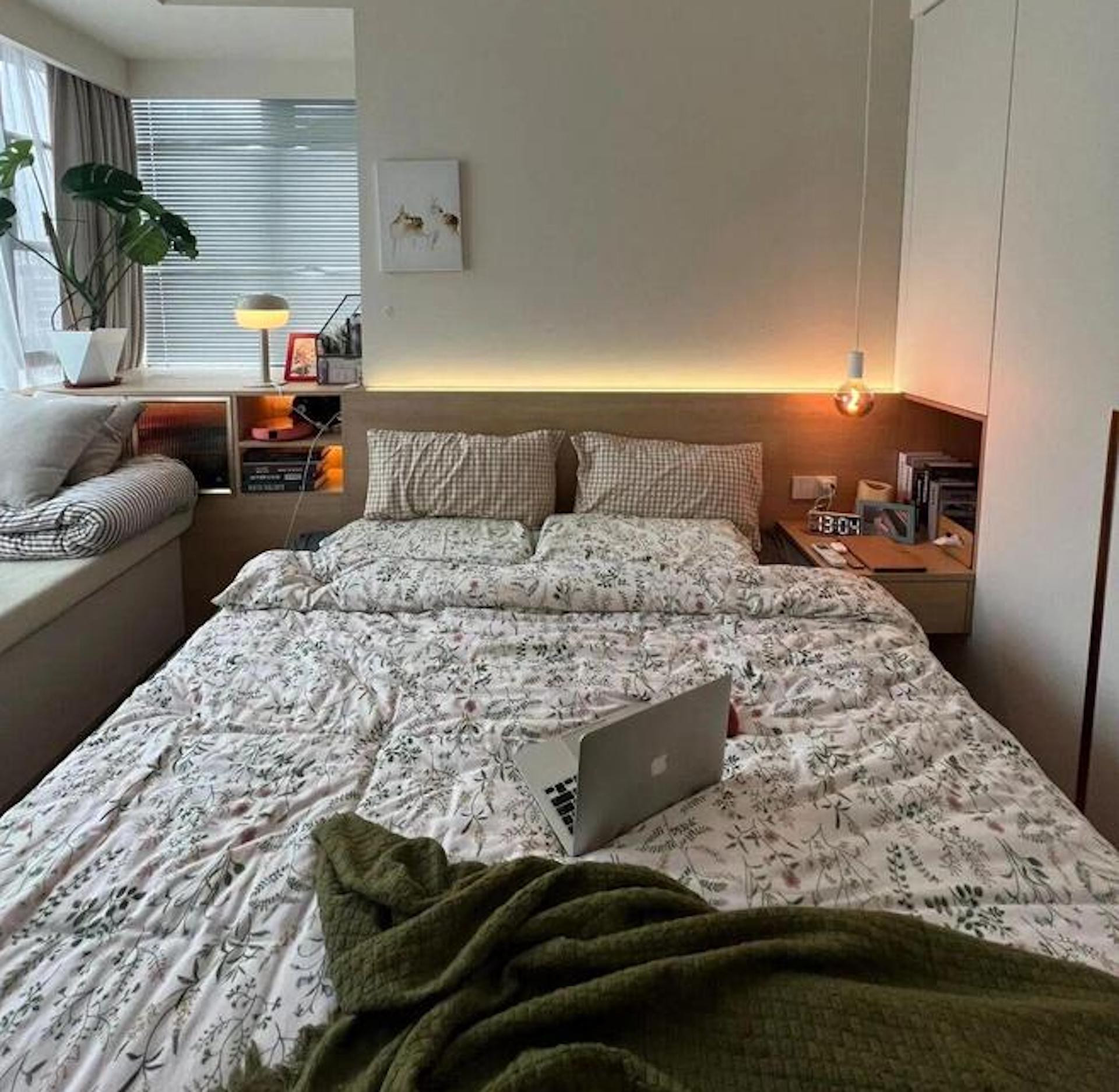 img src/upload/4-2025/images/2025-12-01/1764557633-giuong-ngu-vietnamnet-2-1712-width1732height1920.jpeg width660 /