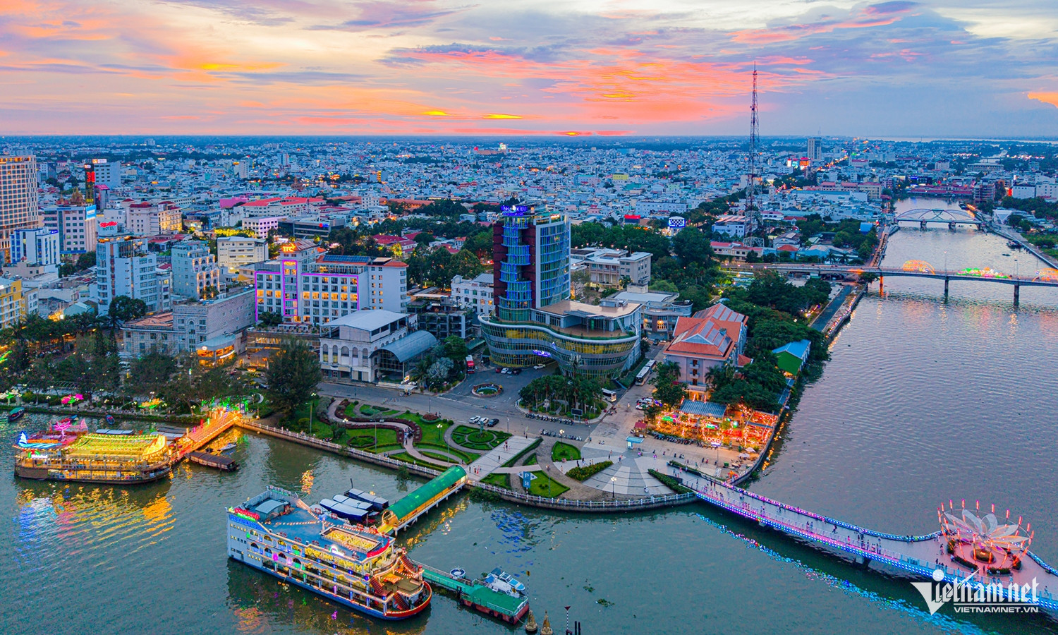 Những Địa Điểm Tham Quan Nổi Tiếng Ở Phường Đông Dân Nhất Cần Thơ - 1