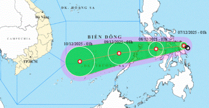 Vị trí và hướng di chuyển của áp thấp nhiệt đới lúc 1 giờ ngày 8-12. Ảnh: Trung tâm Dự báo khí tượng thủy văn quốc gia