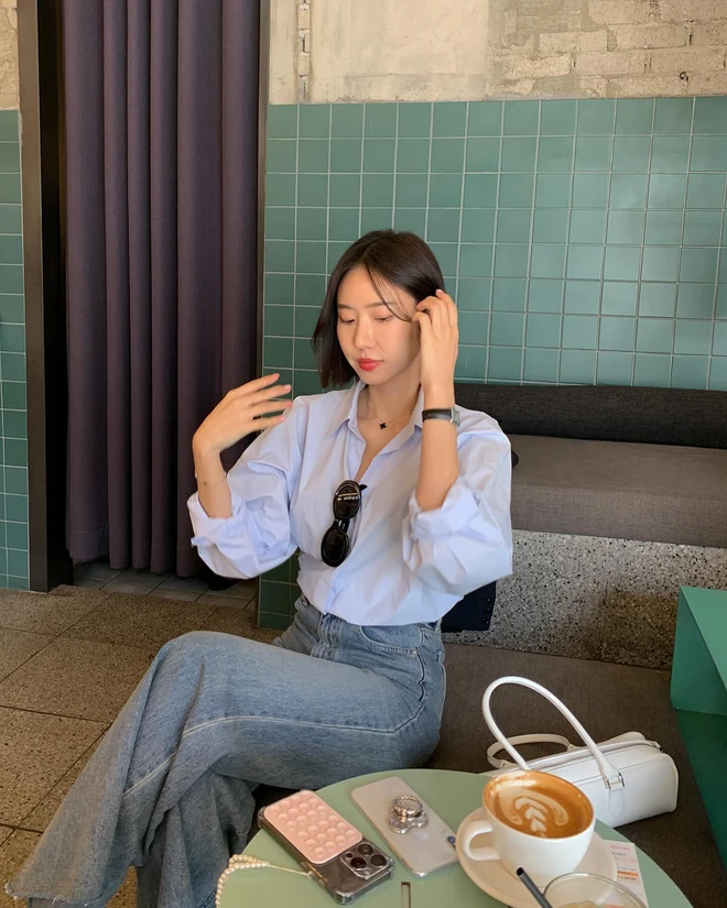 Quần jeans ống đứng đúng là amp;#34;bí kípamp;#34; của dân công sở, 10 kiểu phối giúp chị em amp;#34;lên đờiamp;#34; trong vòng amp;#34;một nốt nhạcamp;#34; - 10