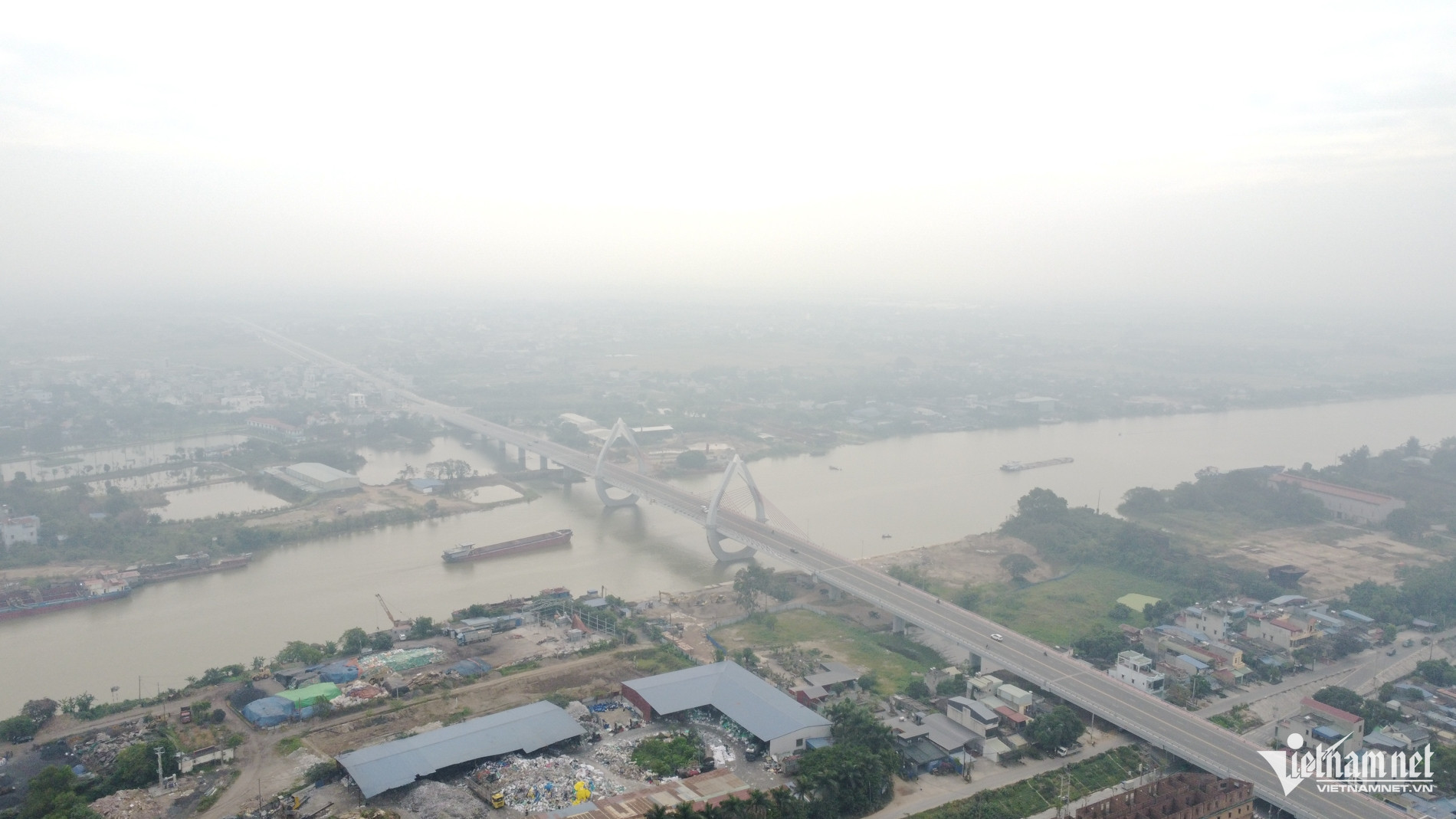 Ninh Bình ô nhiễm đứng thứ 2 cả nước trong ngày: Lớp mù dày đặc bao phủ - 1