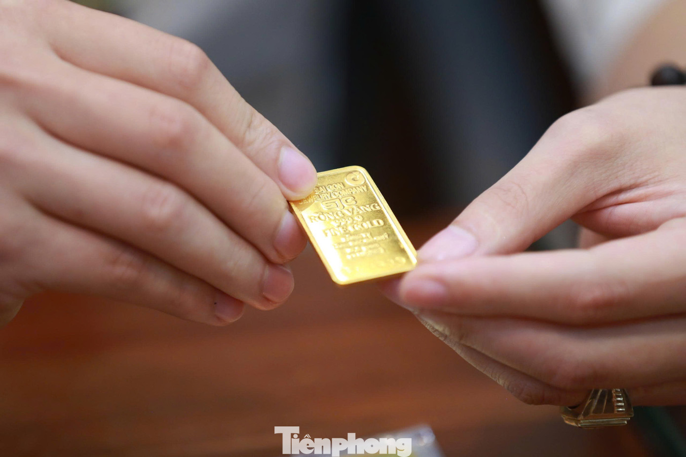 Giá vàng miếng SJC tăng thêm 1 triệu đồng/lượng.