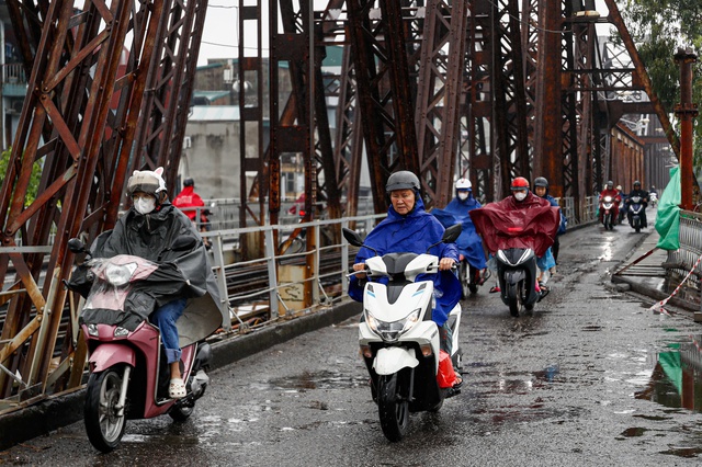 Miền Bắc chuyển mưa rét. Ảnh: Tuấn Anh