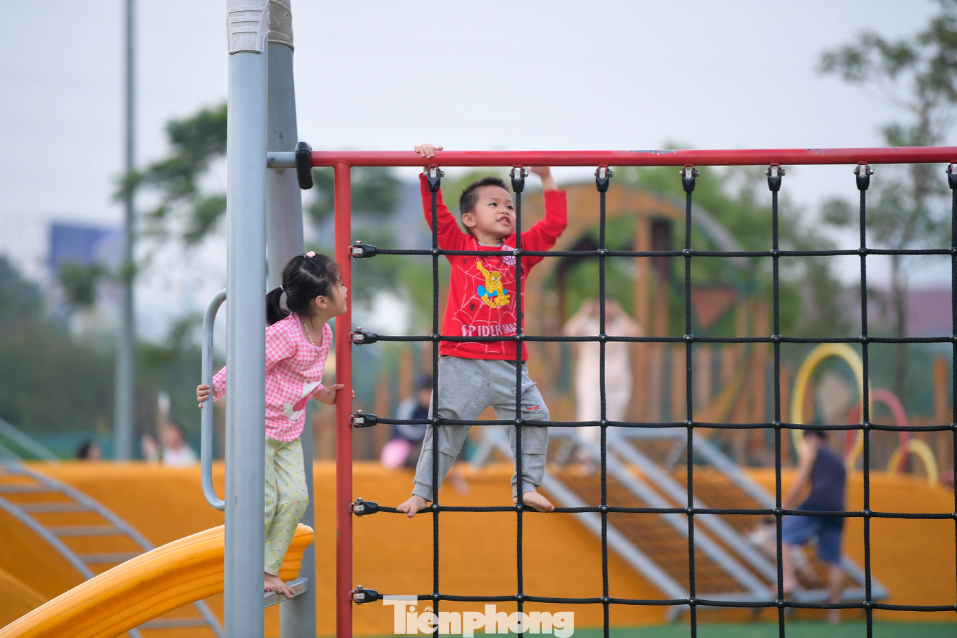 Người Hà Nội đổi lịch tập thể dục để amp;#34;né bụiamp;#34; - 6