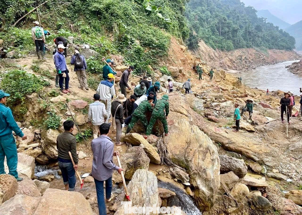 Khi tuyến đường được thông sẽ giúp người dân đi lại thuận tiện hơn, góp phần nâng cao đời sống và tinh thần cho nhân dân trên địa bàn.