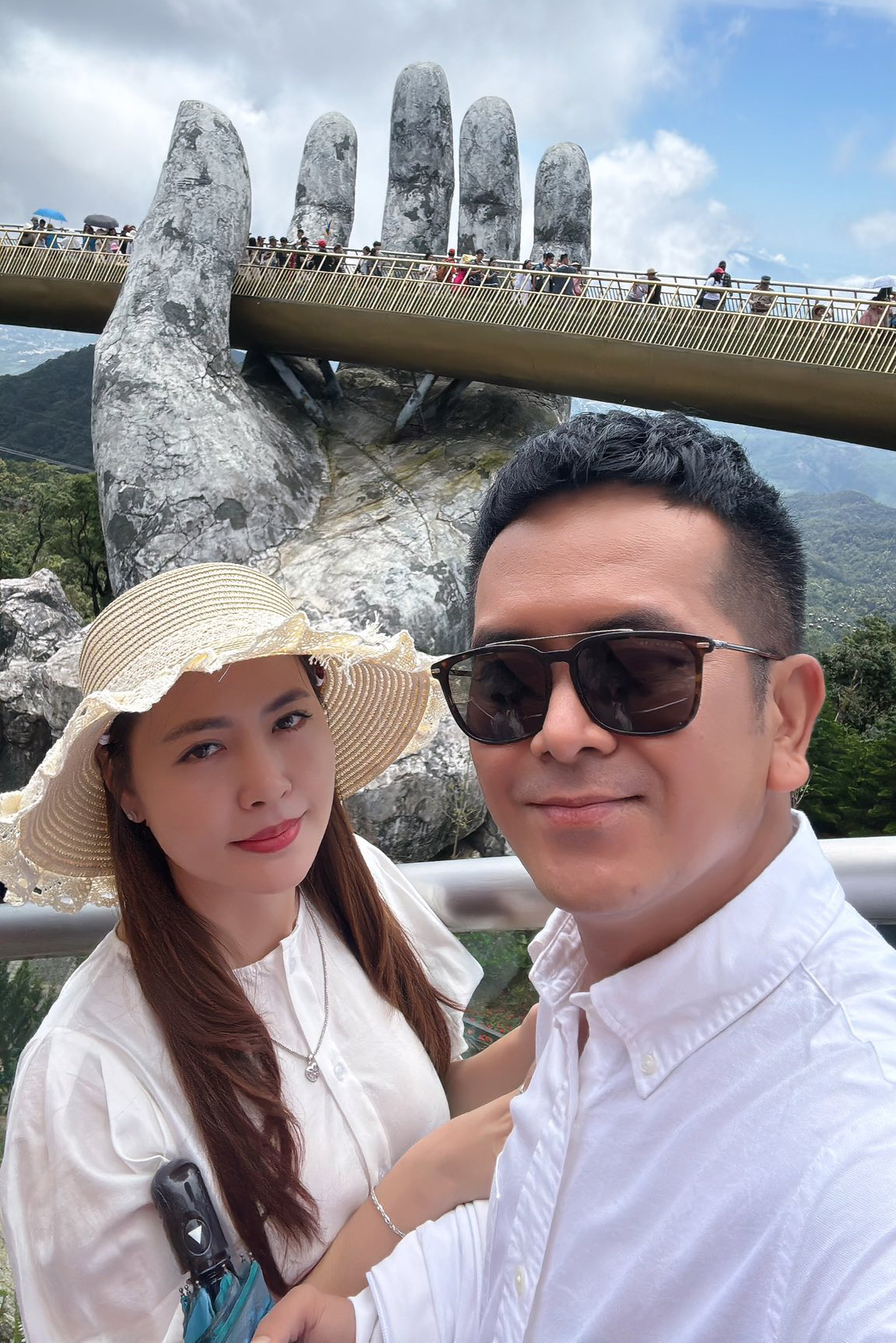 Hạnh phúc ở tuổi 42 của amp;#39;bé Anamp;#39; Hùng Thuận - 2