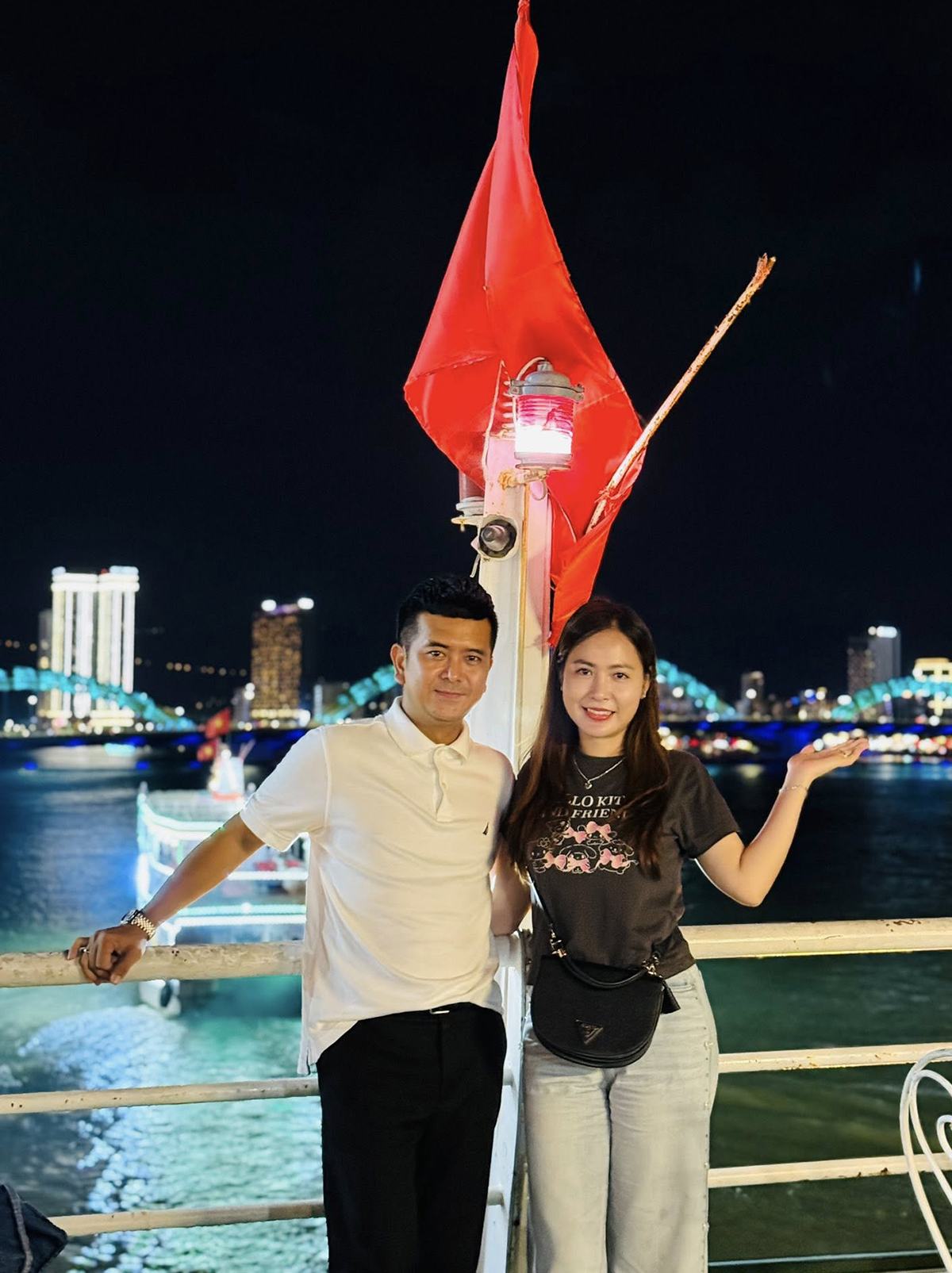 Hạnh phúc ở tuổi 42 của amp;#39;bé Anamp;#39; Hùng Thuận - 3