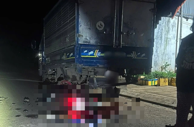 Hiện trường vụ tai nạn giao thông đặc biệt nghiêm trọng khiến 3 người tử vong