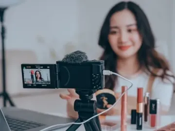 Người livestream bán hàng phải xác thực danh tính theo VNeID