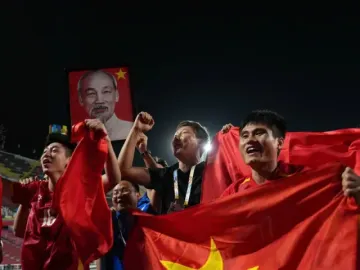 Tuyển thủ U23 Việt Nam tiết lộ HLV Kim Sang-sik 'thắp lửa' cho màn ngược dòng ngoạn mục trước Thái Lan