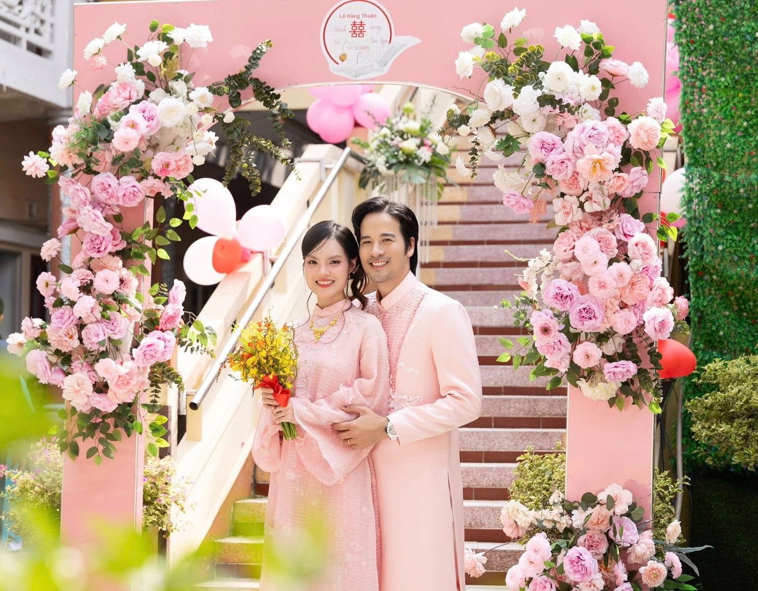 Diễn viên Đoàn Minh Tài và vợ kém 16 tuổi làm lễ Hằng thuận - 3