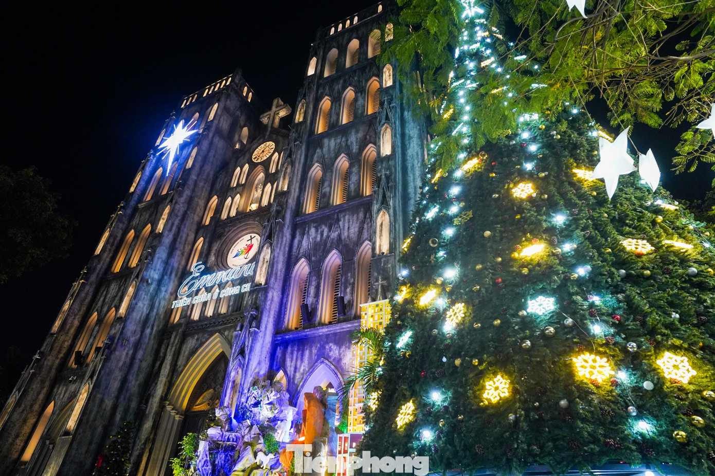 img src/upload/4-2025/images/2025-12-22/1766366398-tp-tienphong-447-width1390height869.jpg width660 /