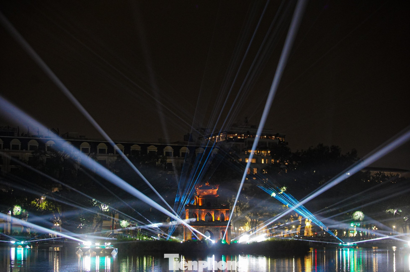 img src/upload/4-2025/images/2025-12-25/1766620151-tp-ho-guom-anh-11b-width1390height924.jpg width660 /